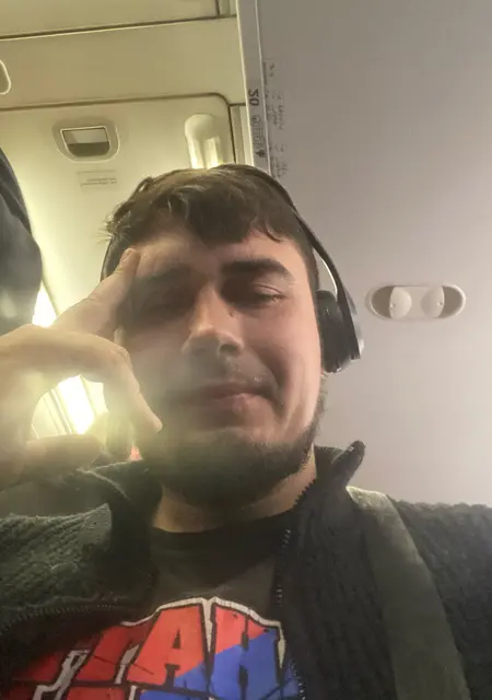 Я Skare, 27, из Сургута, ищу знакомства без обязательств