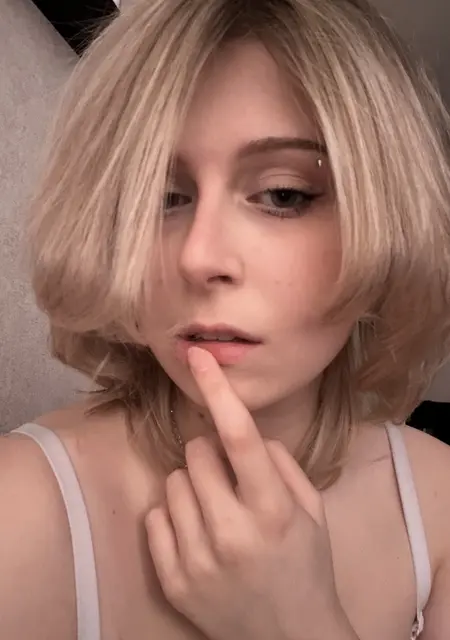 Я Екатерина, 21, знакомлюсь для вирта в Санкт-Петербурге