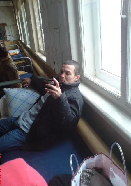 Денис из Тимашевска, мне 42, познакомлюсь на одну ночь