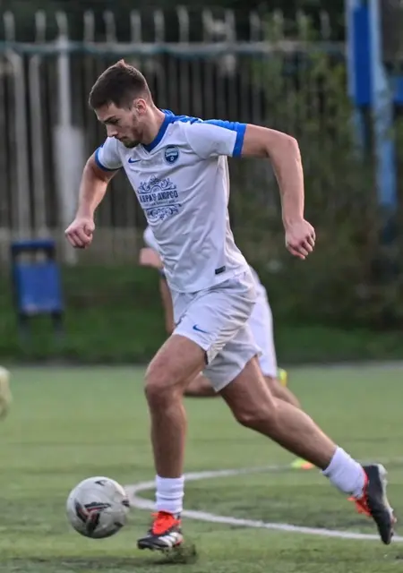 Я Ярослав, 20, знакомлюсь на одну ночь в Новороссийске