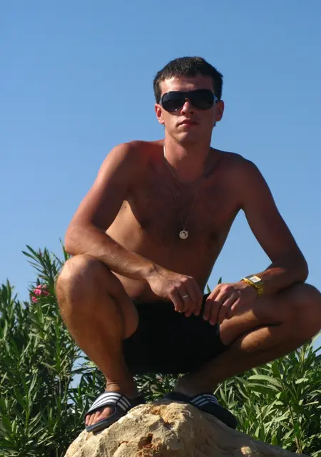 Я Женя, 39, знакомлюсь без обязательств в Нижнем Новгороде