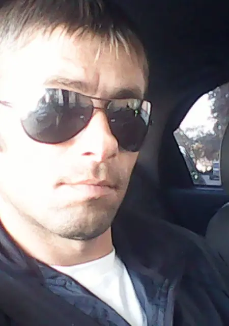 Андрей из Тамбова, ищу на сайте знакомства на одну ночь