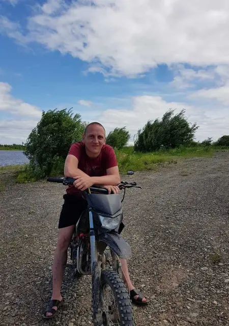 Серега из Советской Гавани, ищу на сайте знакомства на одну ночь