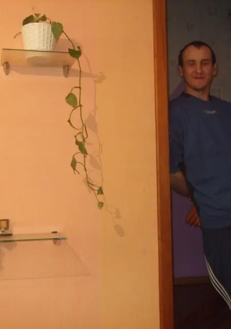 Я Саня, 45, из Железнодорожного, ищу знакомства без обязательств