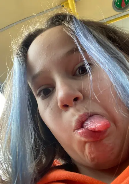 Я Диана, 21, из Ставрополя, ищу знакомство для открытые отношения