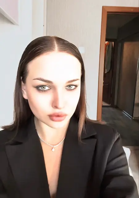 Я Валерия, 19, из Хабаровска, ищу знакомство для приятного времяпровождения