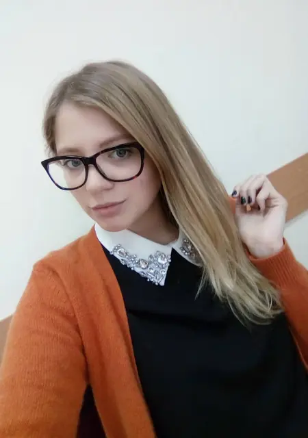 Елизавета из Санкт-Петербурга, мне 24, познакомлюсь для приятного времяпровождения
