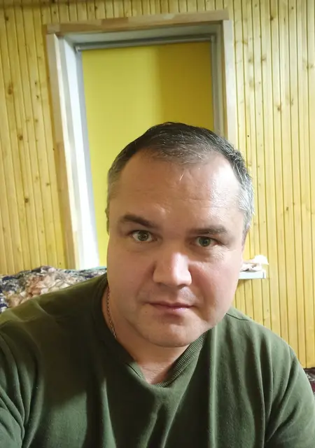 Андрей из Выксы, мне 25, познакомлюсь на одну ночь