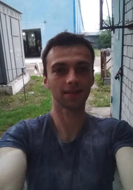 Я Максим, 30, знакомлюсь без обязательств в Каменском