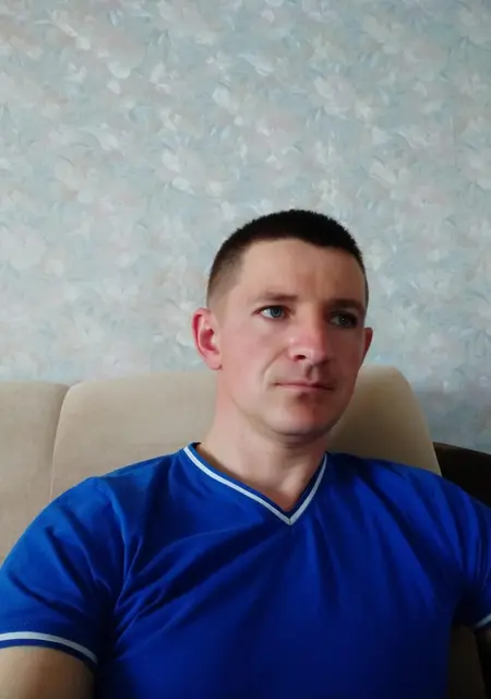 Я Роман, 32, из Сум, ищу знакомства без обязательств