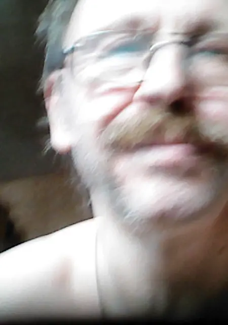 Дмитрий из Санкт-Петербурга, ищу на сайте приятное времяпровождение