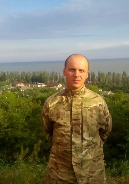 Я Андрей, 46 років, знайомлюсь на одну ніч у Маріуполі