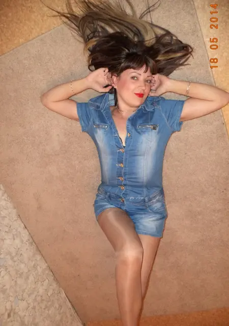 Я Liza, 41, из Омска, ищу знакомство для приятного времяпровождения