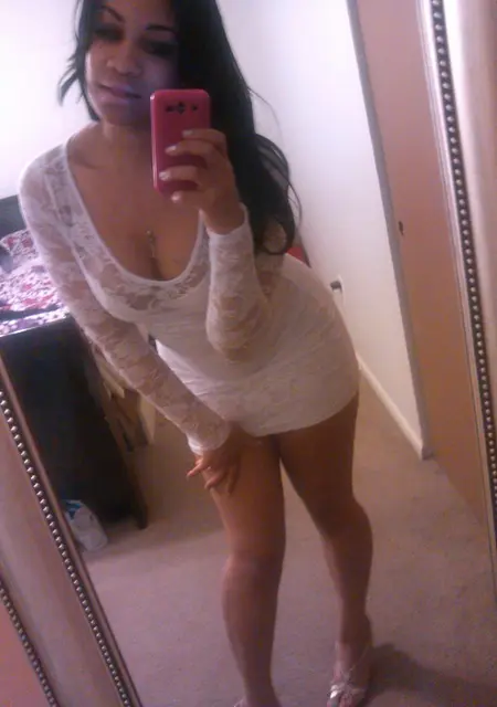 Я Малика, 32, из Тулы, ищу знакомства на одну ночь