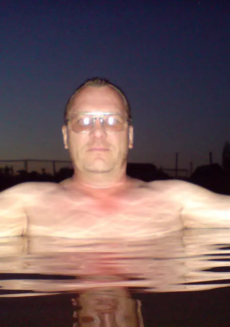 Эдд из Серова, мне 49, познакомлюсь для приятного времяпровождения