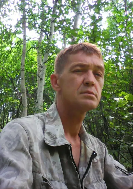 Антон из Николаевска-на-Амуре, ищу на сайте знакомства на одну ночь