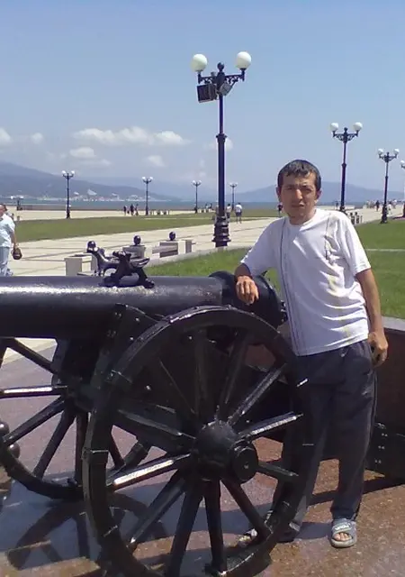 Шербек из Новороссийска, ищу на сайте знакомства на одну ночь