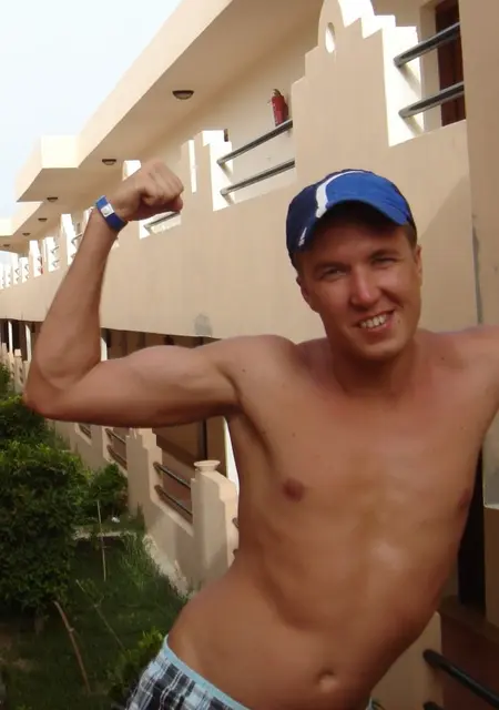 Alexey из Мурманска, мне 41, познакомлюсь для вирта