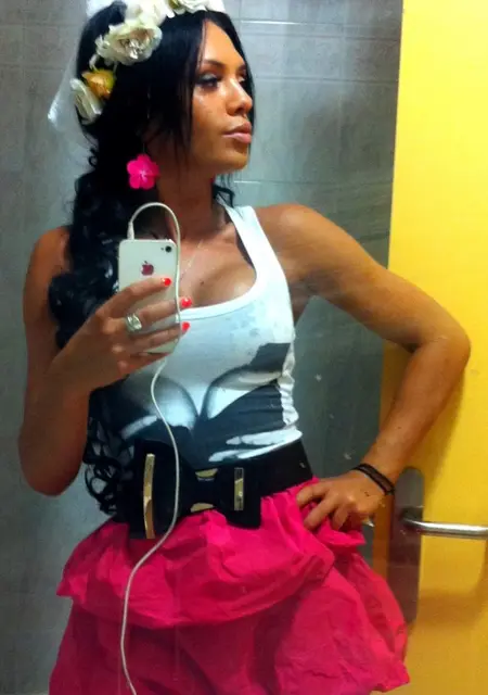 Я Лиана, 32, знакомлюсь для дружбы в Омске