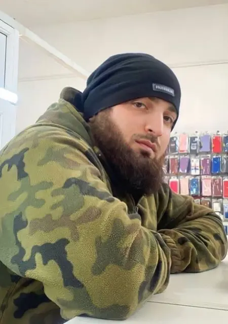 Усман из Геленджика, ищу на сайте знакомства на одну ночь