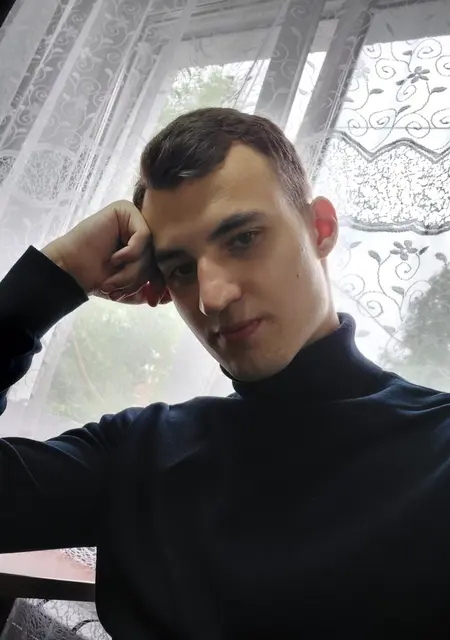 Михаил из Усолья-Сибирского, мне 22, познакомлюсь на одну ночь