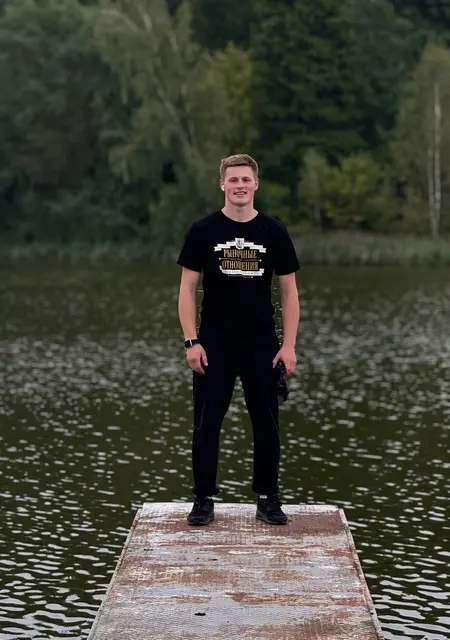 Даня из Туапсе, ищу на сайте знакомства без обязательств