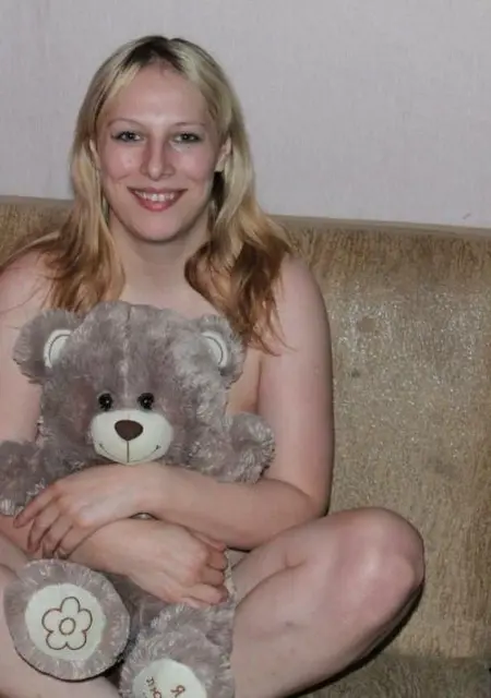 Я Инна, 35, знакомлюсь на одну ночь в Омске