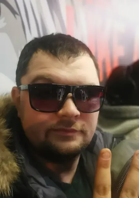 Александр из Калининграда, мне 31, познакомлюсь на одну ночь