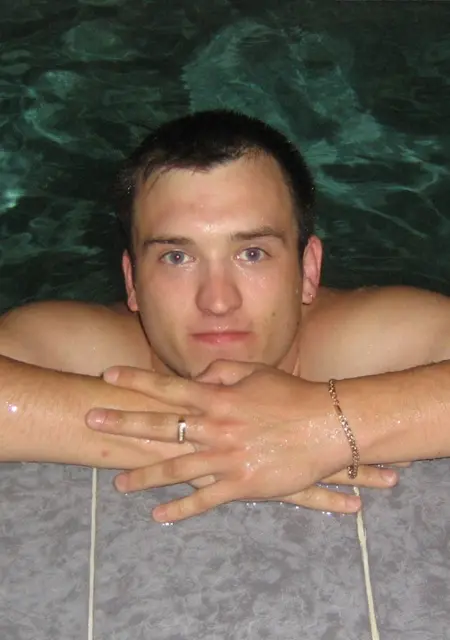 Я Алексей, 41, из Воронежа, ищу знакомства без обязательств