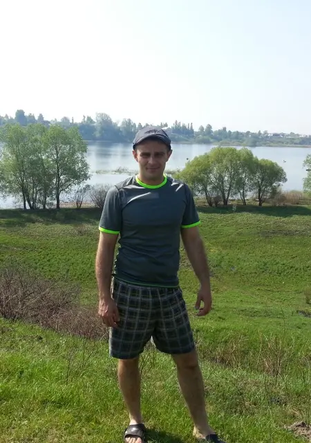 Andrej G из Пскова, ищу на сайте знакомства на одну ночь