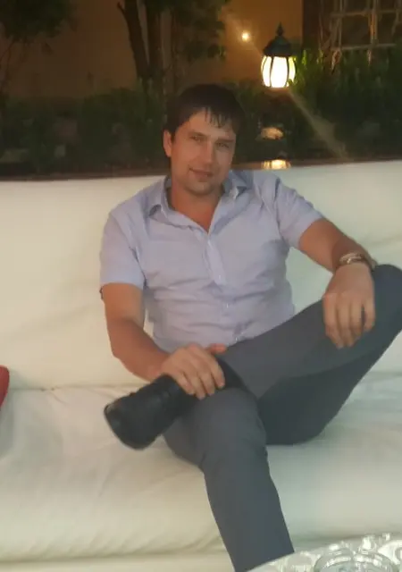 Я Александр, 40, знакомлюсь для постоянных отношений в Ессентуках