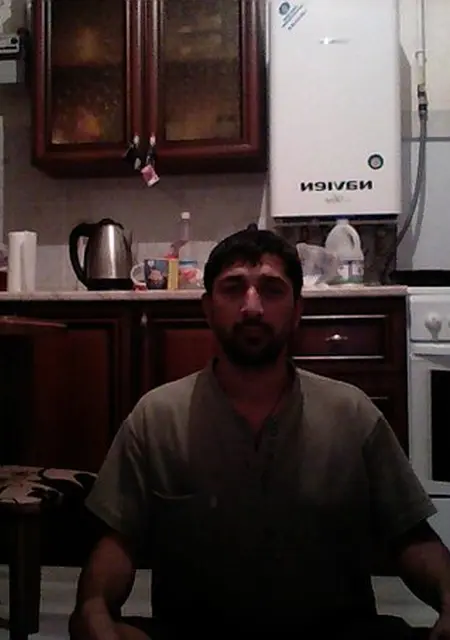 Mikhail из Каневской, ищу на сайте знакомства на одну ночь