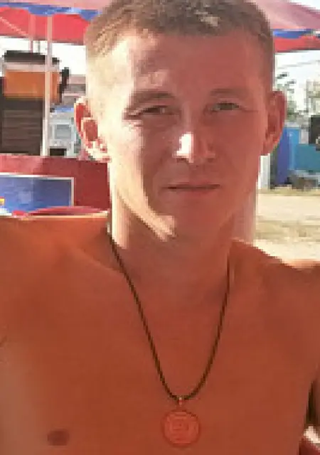 Я Рустам, 39, знакомлюсь на одну ночь в Мелеузе