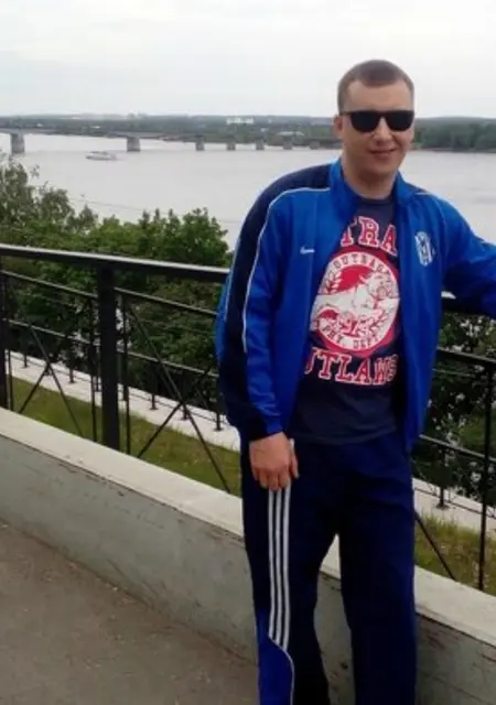 Вова из Новосибирска, мне 38, познакомлюсь на одну ночь