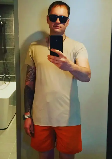 Евгений из Находки, ищу на сайте знакомства без обязательств