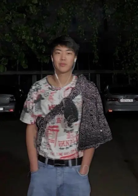 German из Шахт, мне 21, познакомлюсь для дружбы