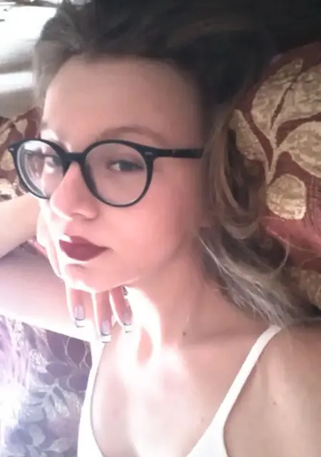 Я Ангелина, 19, знакомлюсь без обязательств в Орле