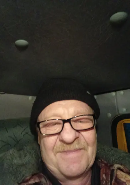 Oleg из Екатеринбурга, ищу на сайте знакомства на одну ночь