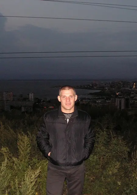 Я Сергей, 40, из Щелково, ищу знакомство для постоянных отношений