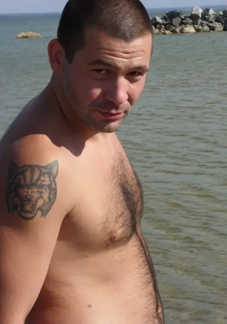 Красавчик из Новокузнецка, ищу на сайте знакомства на одну ночь