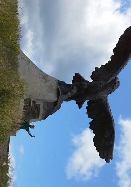 Серега из Миллерова, ищу на сайте приятное времяпровождение