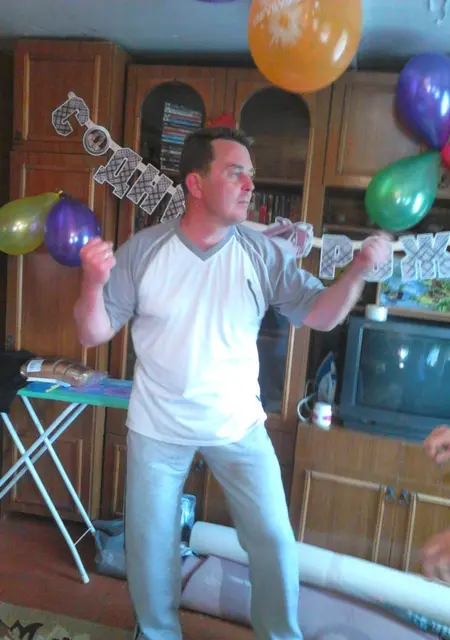 Я Дмитрий, 56, из Тихвина, ищу знакомства без обязательств