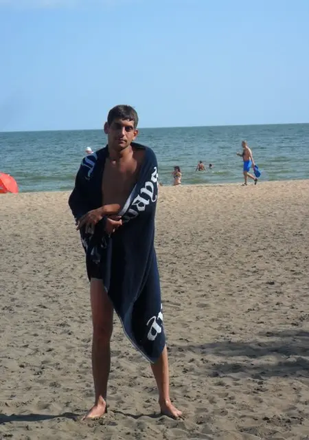 Я Валера, 36, из Бреста, ищу знакомства без обязательств