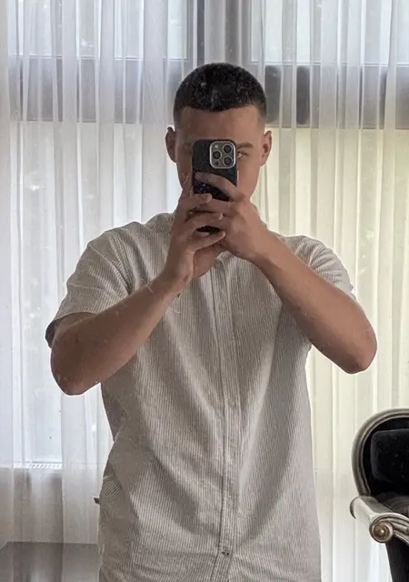 Я Егор, 18, знакомлюсь без обязательств в Воронеже