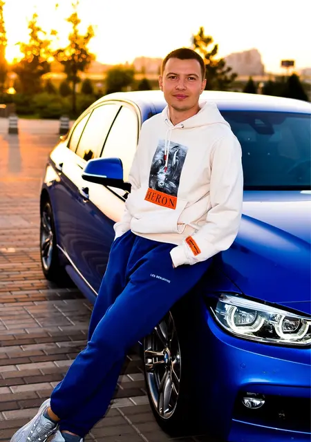 Я Артур, 28, из Ялты, ищу знакомство для приятного времяпровождения