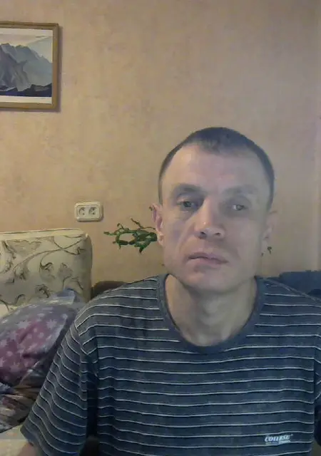 Евгений из Бийска, мне 42, познакомлюсь для постоянных отношений