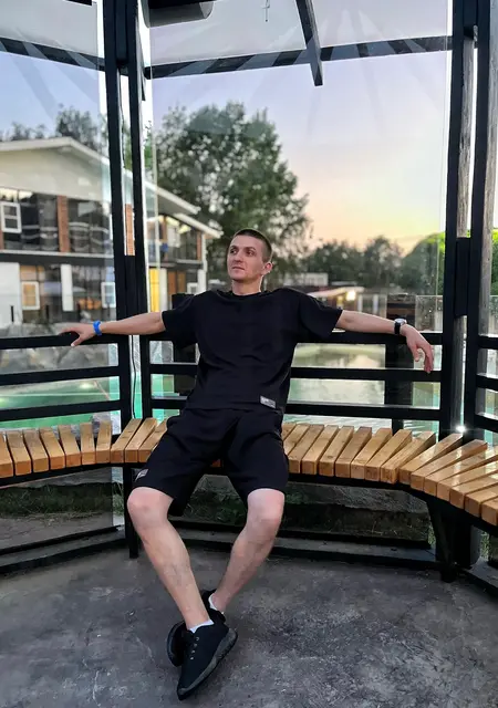 Илья из Вологды, ищу на сайте дружбу