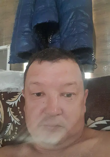 Альберт из Тюмени, ищу на сайте знакомства на одну ночь