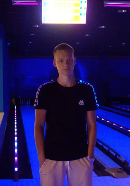 Алексей из Архангельска, мне 21, познакомлюсь на одну ночь