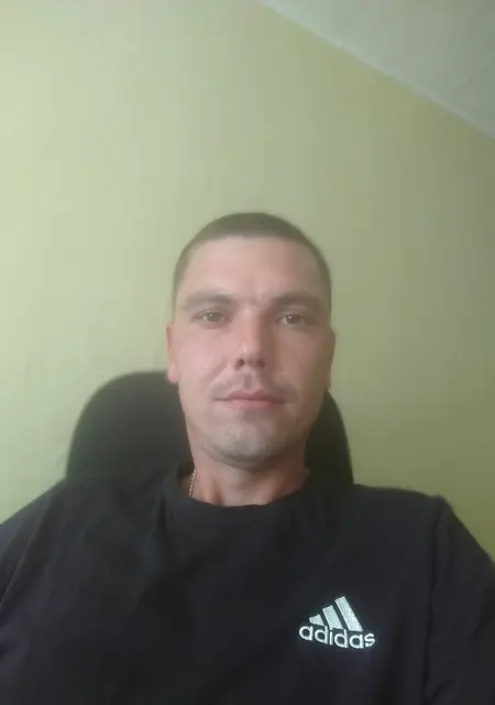 Виталий из Родников, ищу на сайте знакомства на одну ночь